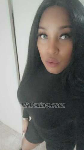 Shemale Escort - Lucy Horny - Grecia